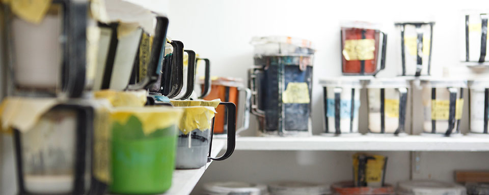 ニシザキ工芸塗装部について